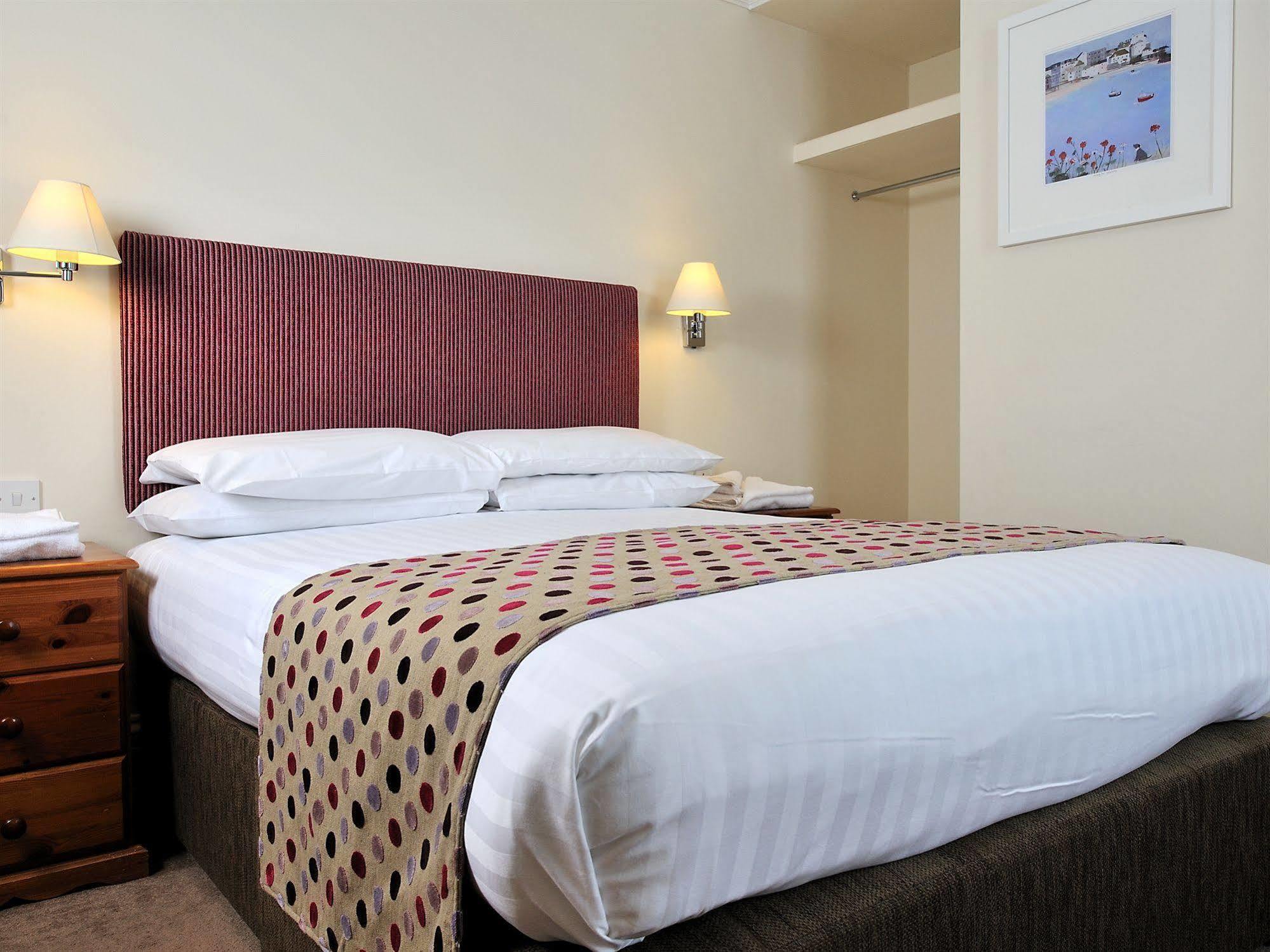 Atlantic House Hotel บู๊ด ภายนอก รูปภาพ