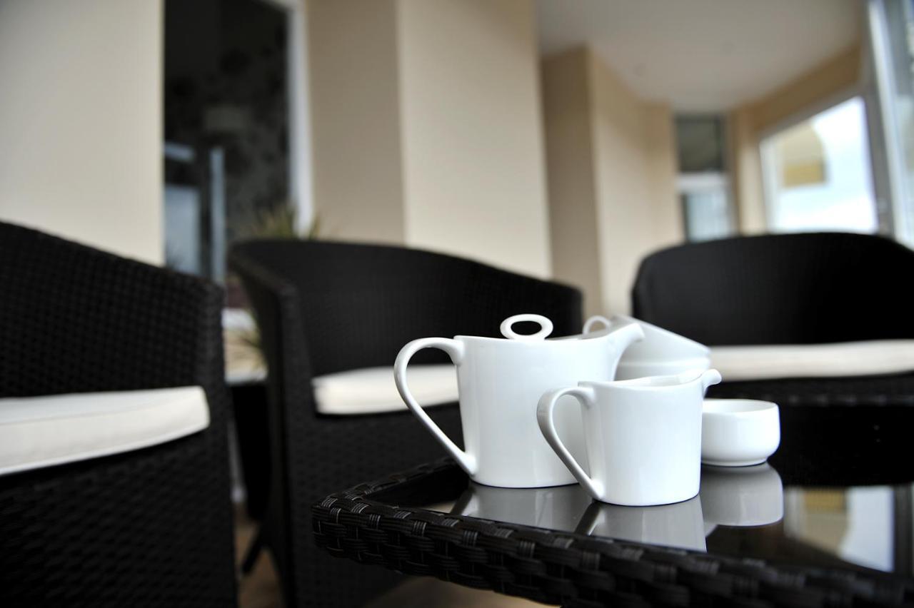 Atlantic House Hotel บู๊ด ภายนอก รูปภาพ